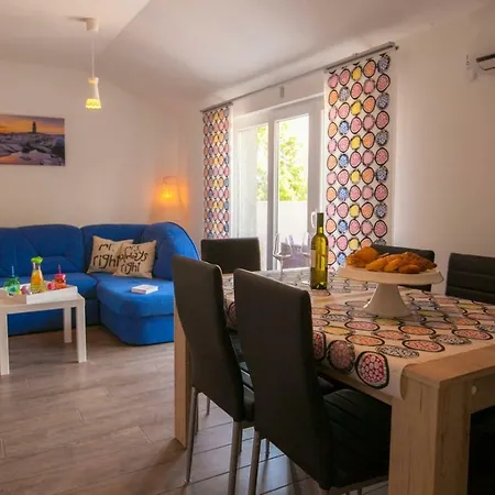 Apartman Zara Malinska Exterior photo